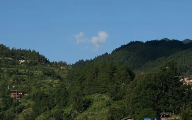 Thousands of Miles · Valtemon High Altitude Beauty Field Homestay