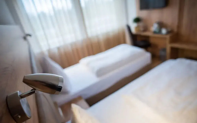 Hotel Leo