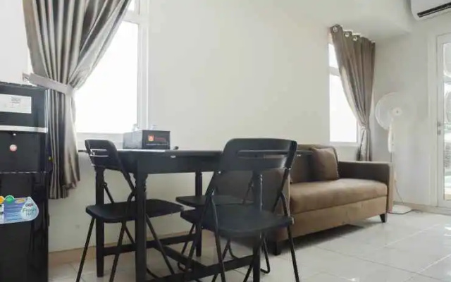 Comfy 2BR at Springlake Summarecon By Travelio