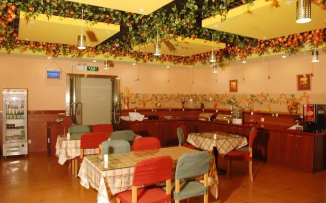 Home Inn Taibei Yi Road Road