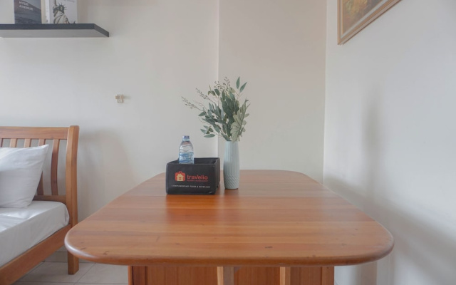 Serene Studio Apartment At Margonda Residence 2