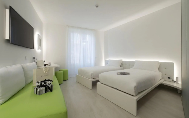 AHD Rooms