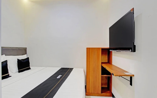 Collection O 92972 Gaharu Hotel