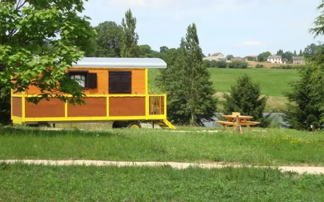 Domaine De Langelaud