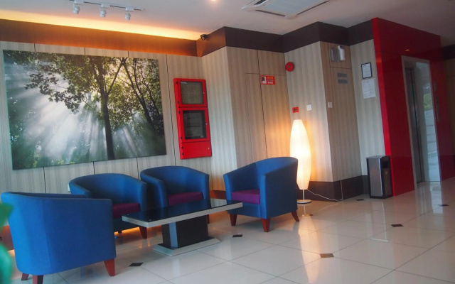 Aero Star Hotel