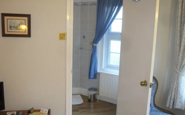 Clayhill House Bed & Breakfast