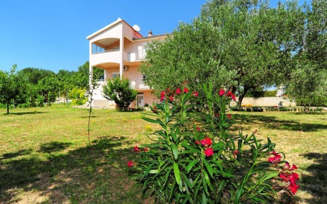 Apartment Josip