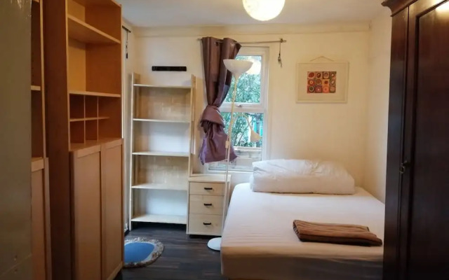 Lovely Studio in Twickenham