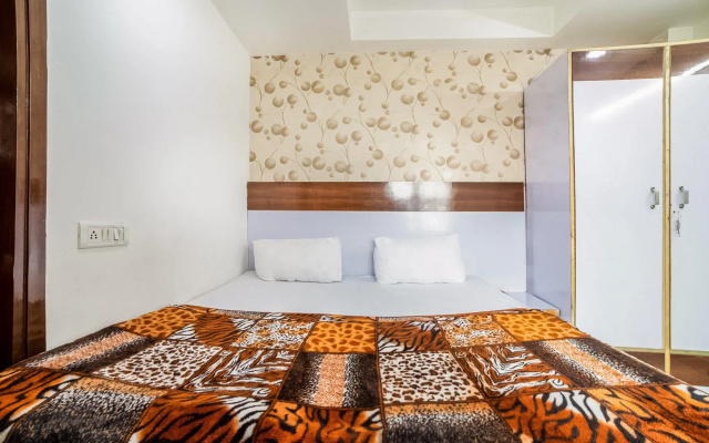 SPOT ON 40693 Chahal Guest House