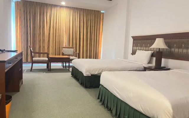 Royal Mekong Riverside Hotel