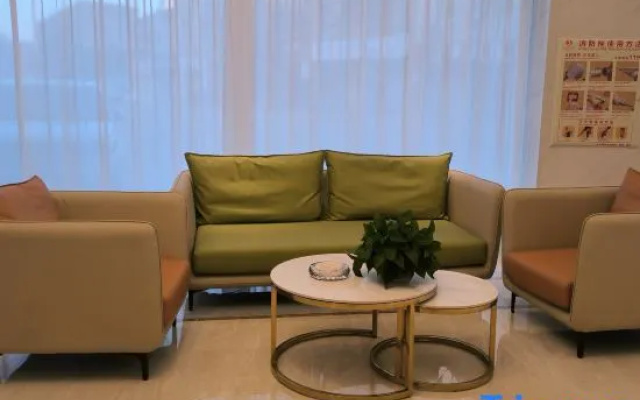 Vienna 3 Best Hotel (Qingyuan Yingde Hanguang)