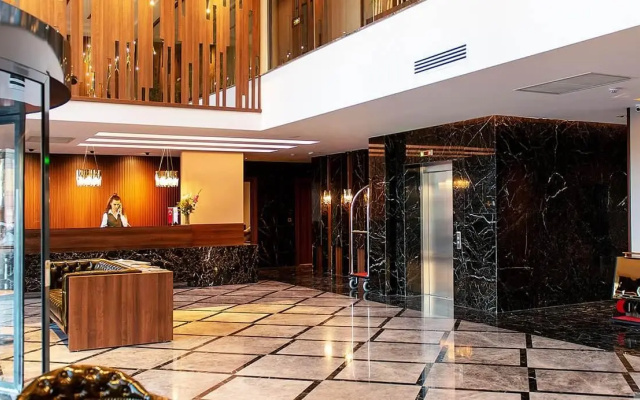 B&C Hotel