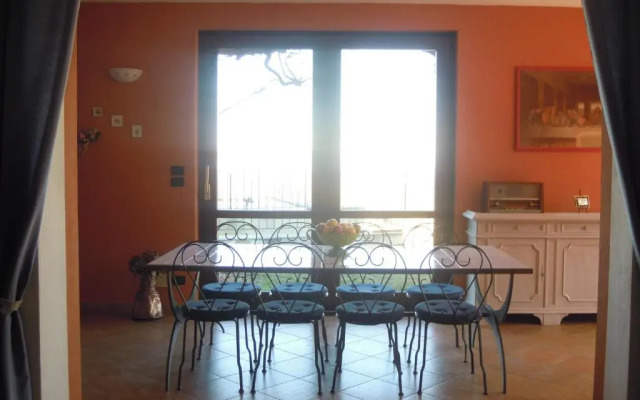 Casa Aiva & il Ciabutin, in collina tra i vigneti