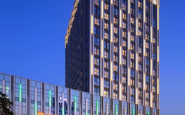 Отель Wanda Realm Neijiang вид на фасад
