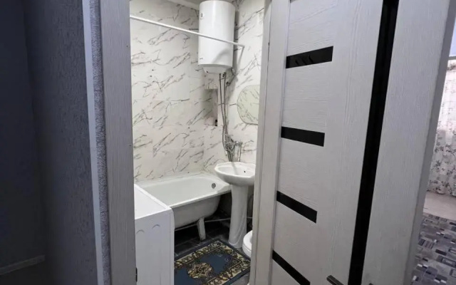 1-room apartment on Toktogula 64v