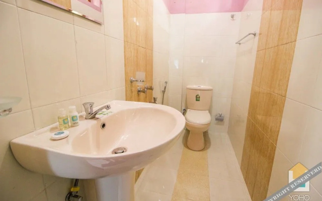 The Bro Hotel by OYO Rooms