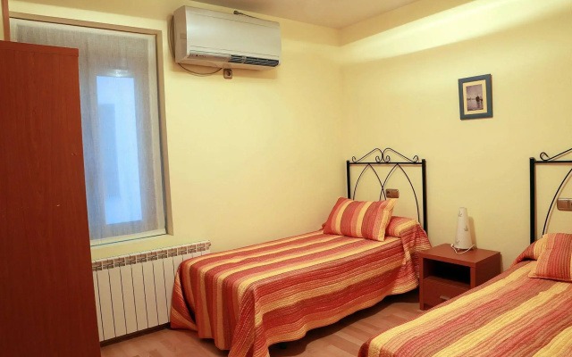 Apartamentos Toro 33