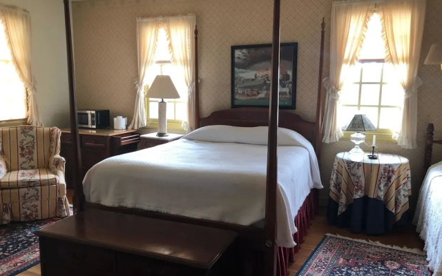 War Hill Inn