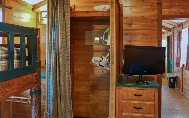 Lake Seminole Country Cabins