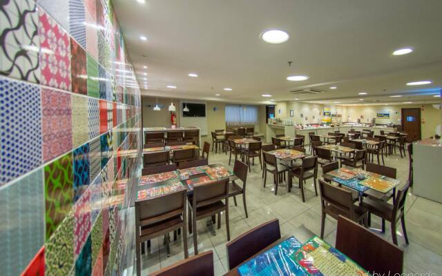 Holiday Inn Express Maceio Ponta Verde 2