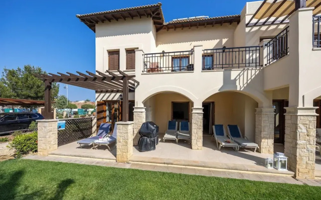 Aa02 Adjacent to Aphrodite Hills- Communal Pool, Garden