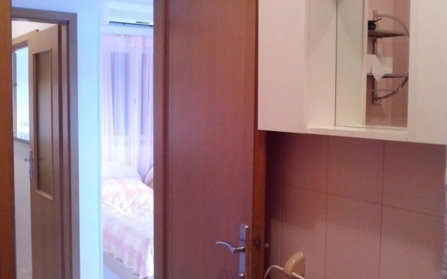 RANKO - 50 M FROM THE BEACH - B1 LOđA (2+1)