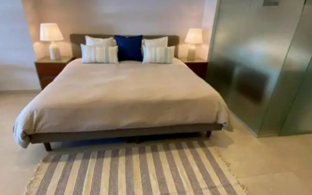 Apartamento con Piscina Frente al Mar en Puerto Vallarta