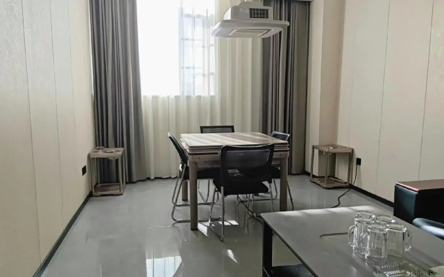City Express Hotel (Jingzhou Sanwan Road)
