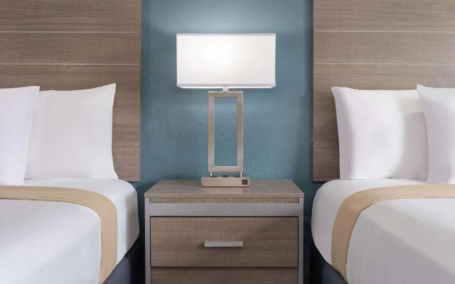 Melrose @ Seabrook, BW Signature Collection