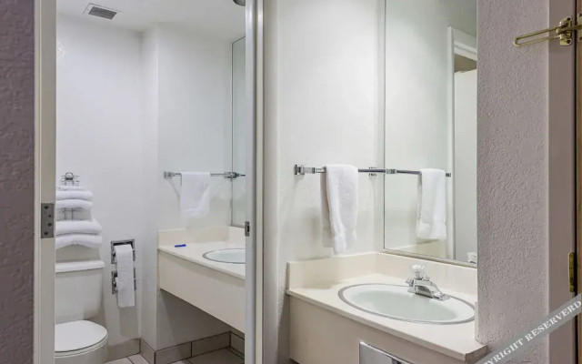 Richfield Travelodge