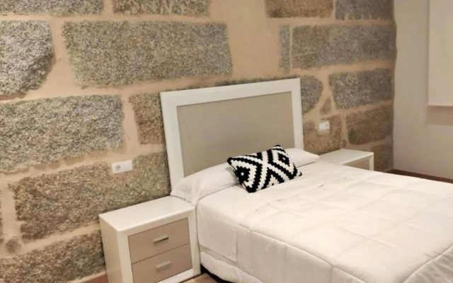Delightful Apartment in Ourense overlooking the City