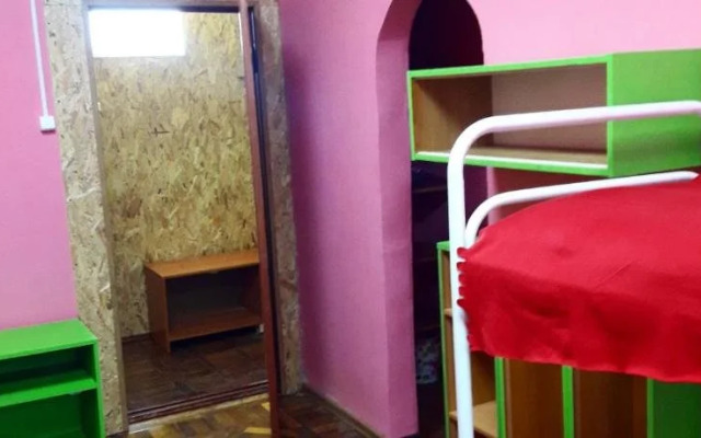 Tumbochka Hostel