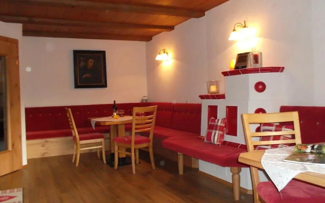 Sennhof Apartments