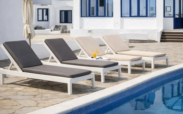 Hotiday Santorini Sea View