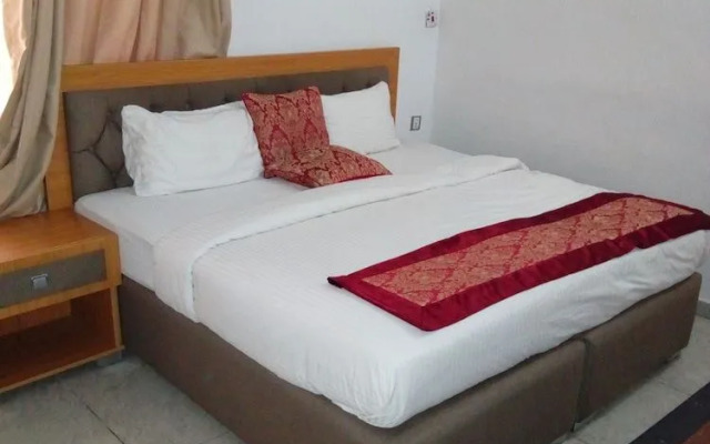 Laurintin Rose Hotel