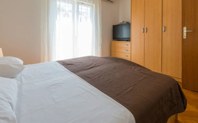 Apartment Adrastea