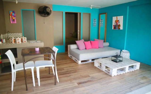 Meno Suites