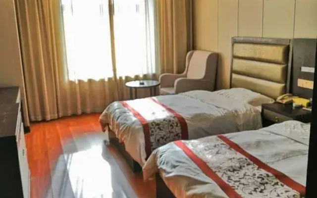 Zhumadian Yuyu Business Hotel