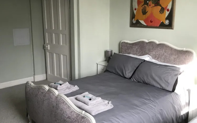 Regency Rooms