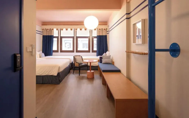 Blu Dock Restel Bangkok