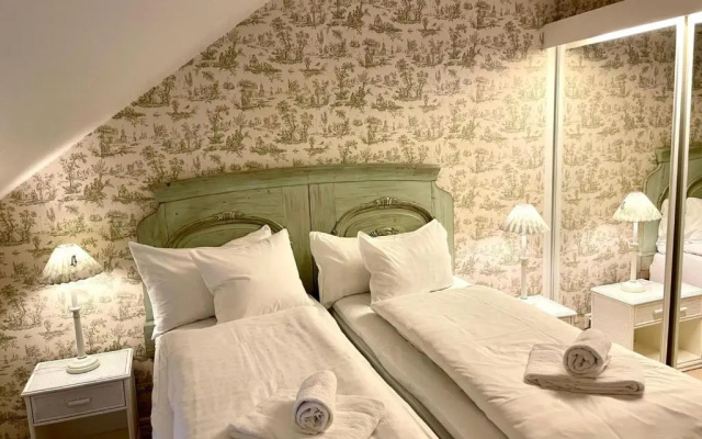 Apertins Hotell