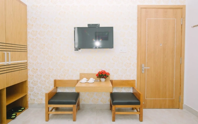 Tan Hoang Long Hotel