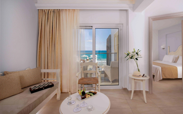 Отель Alexander Beach Hotel & Village Resort