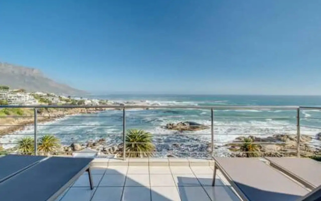 Immaculate Penthouse w Views Splash Pool CBT Penthouse