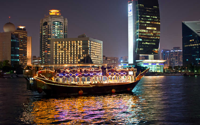Arabian Courtyard Hotel & Spa Дубай вид на фасад