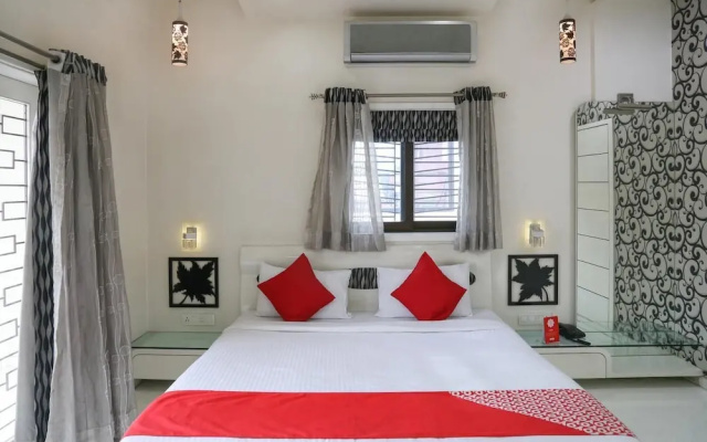 LRH Balaji Apartment