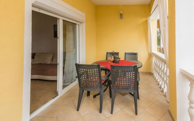 Apartments Sarlija