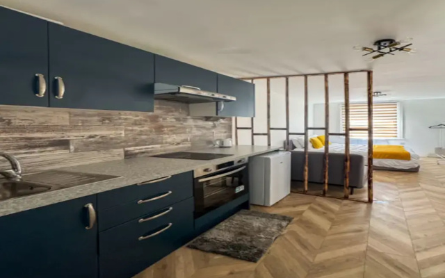Tottenham City Stays (Opposite Seven Sisters Train Station)