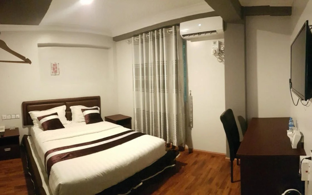 Motel Waizayandar