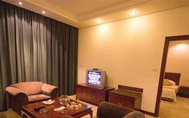 Qingyang Xifeng Hotel